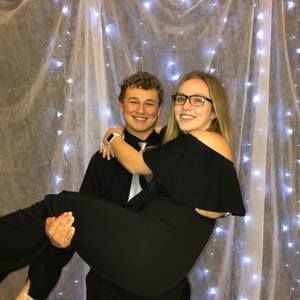 Meet your Posher, Madison